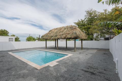 39 1st St, Key West, FL 33040 photo 48