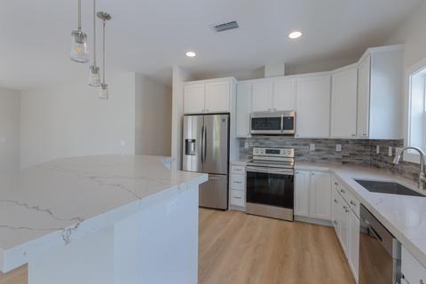 39 1st St, Key West, FL 33040 photo 9