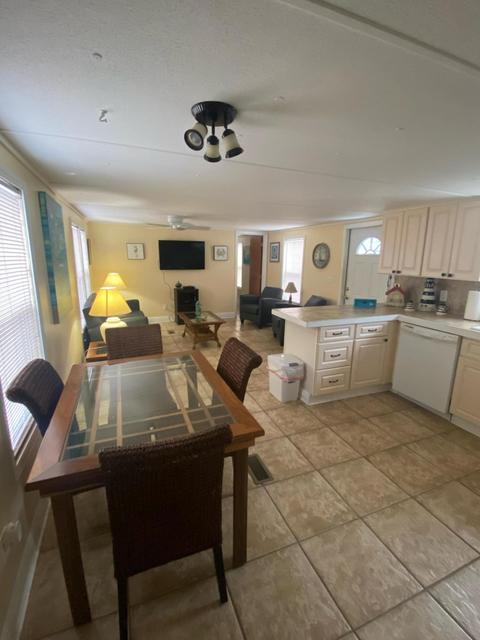 754 Largo Rd, Key Largo, FL 33037 photo 6