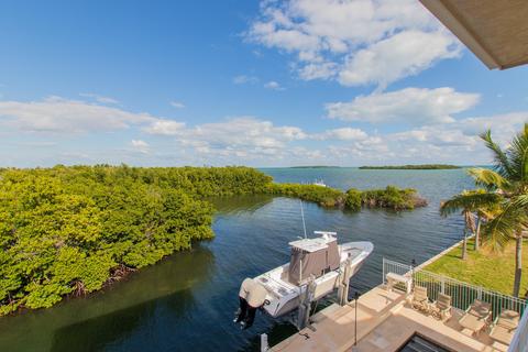 1203 Mockingbird Rd, Key Largo, FL 33037 photo 4
