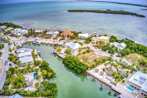 346 Stirrup Key Blvd, Marathon, FL 33050 photo 2