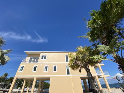 90 Seagate Blvd, Key Largo, FL 33037 photo 2