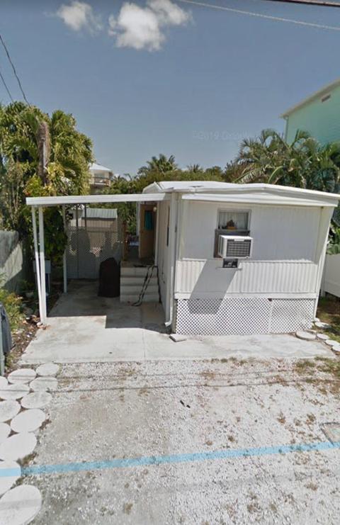 29 Palm Dr, Saddlebunch, FL 33040 photo 1