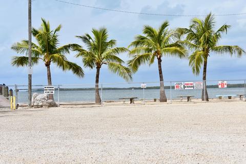 11 Gulf Dr, Key Largo, FL 33037 photo 41