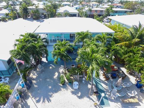 330 4th St, Key Colony, FL 33051 photo 4