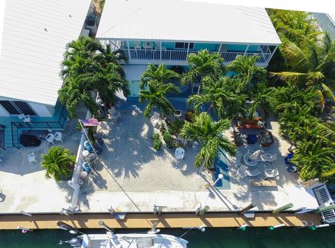 330 4th St, Key Colony, FL 33051 photo 7