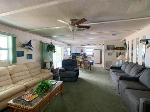 330 4th St, Key Colony, FL 33051 photo 10