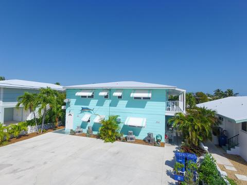 330 4th St, Key Colony, FL 33051 photo 3