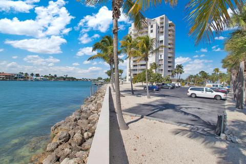 2000 Coco Plum Dr #1101, Marathon, FL 33050 photo 42