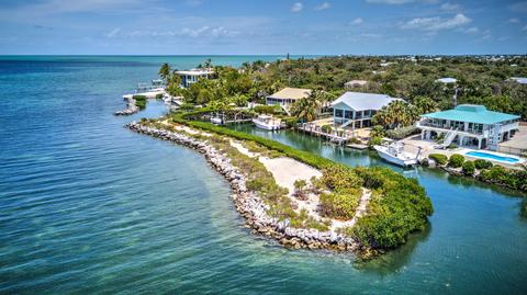 7548 Gulfstream Blvd, Marathon, FL 33050 photo 3