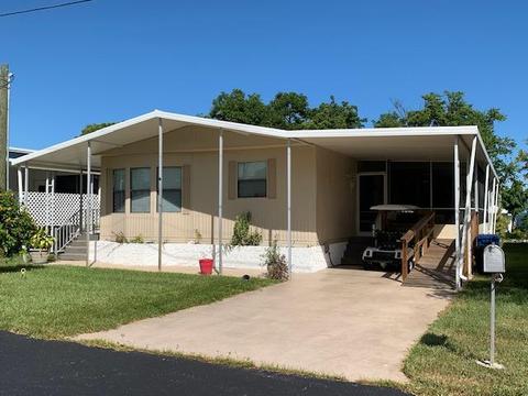 823 S Ruby Dr, Key Largo, FL 33037 photo 1