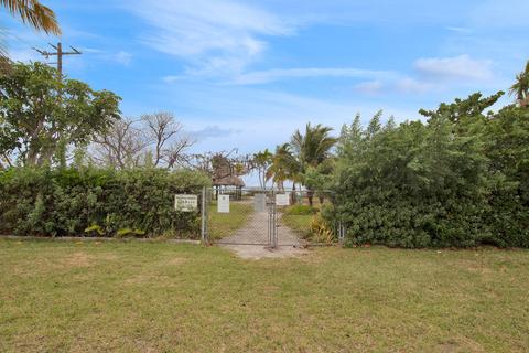 3865 Sunset Dr, Big Pine Key, FL 33043 photo 56