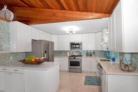 3865 Sunset Dr, Big Pine Key, FL 33043 photo 22