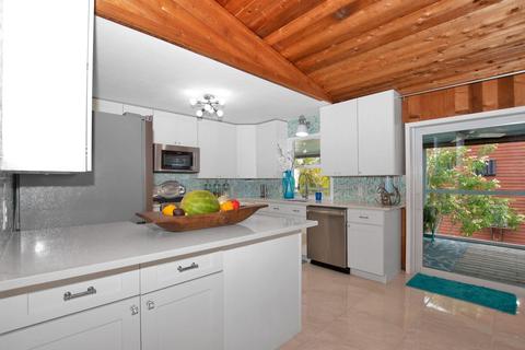 3865 Sunset Dr, Big Pine Key, FL 33043 photo 24