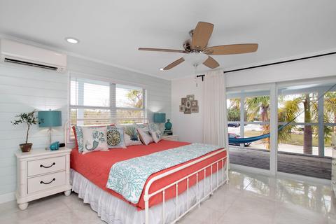 3865 Sunset Dr, Big Pine Key, FL 33043 photo 7