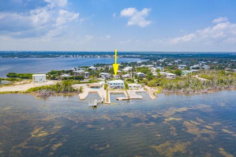 1577 Bogie Dr, Big Pine Key, FL 33043 photo 1
