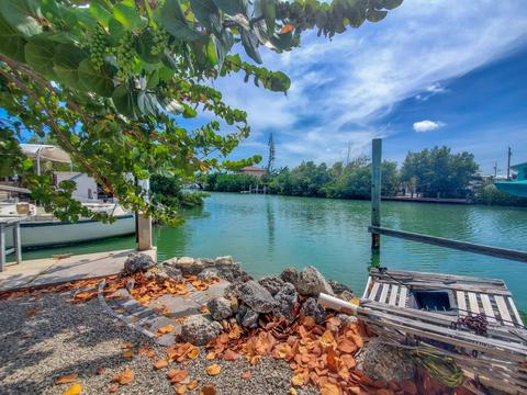 111 Mockingbird Ln, Marathon, FL 33050 photo 10