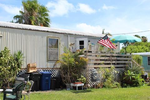 9 Dolphin Rd, Key West, FL 33040 photo 1