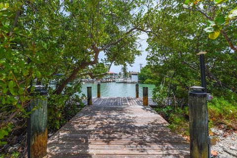 712 E Copa D Oro, Marathon, FL 33050 photo 11