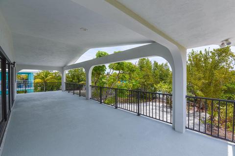712 E Copa D Oro, Marathon, FL 33050 photo 5
