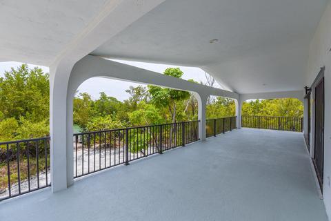 712 E Copa D Oro, Marathon, FL 33050 photo 14