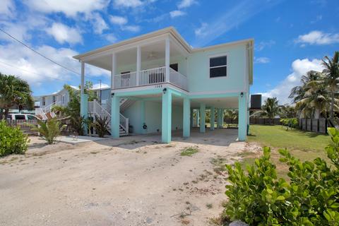 1368 Marlin Dr, Marathon, FL 33050 photo 4