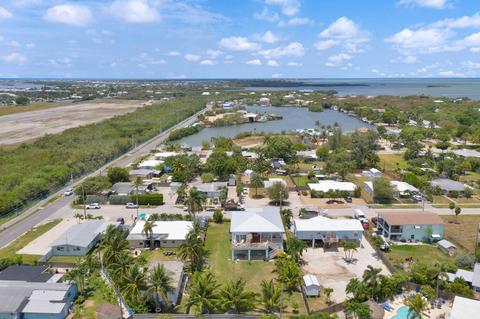 1368 Marlin Dr, Marathon, FL 33050 photo 11
