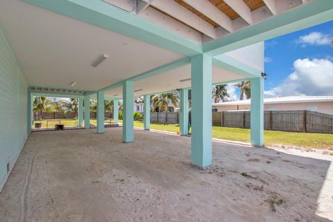 1368 Marlin Dr, Marathon, FL 33050 photo 6