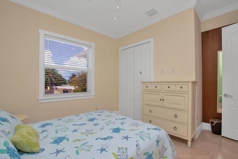 1368 Marlin Dr, Marathon, FL 33050 photo 38