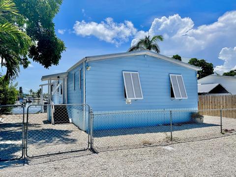 22 Grassy Rd, Key Largo, FL 33037 photo 1