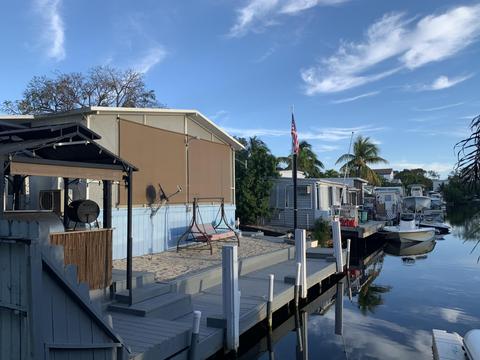 22 Grassy Rd, Key Largo, FL 33037 photo 2
