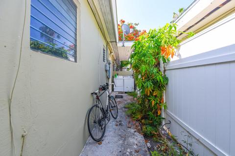 1634 Johnson St, Key West, FL 33040 photo 14