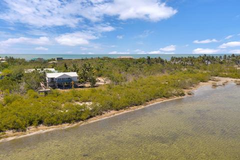 374 Pecan Ave, Marathon, FL 33050 photo 32