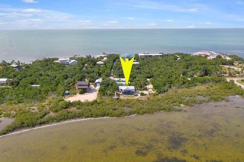 374 Pecan Ave, Marathon, FL 33050 photo 10