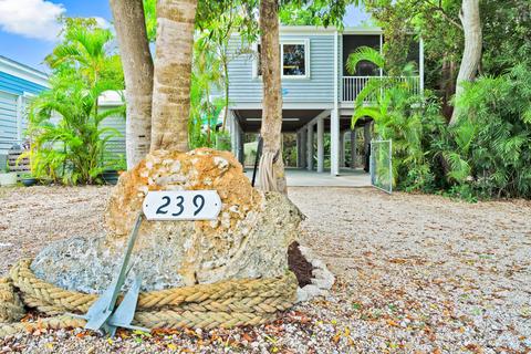 239 Lignumvitae Dr, Key Largo, FL 33037 photo 6