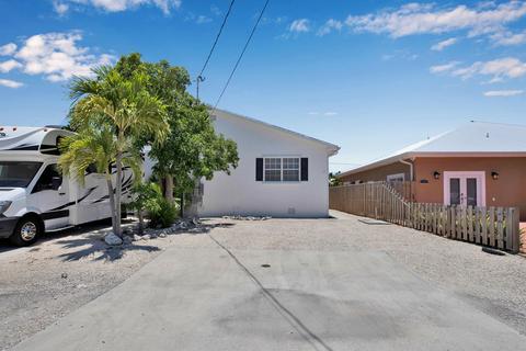 200 3rd St, Key Colony, FL 33051 photo 3