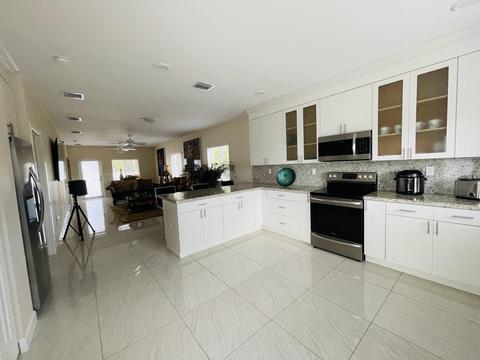 47 Orange Dr, Key Largo, FL 33037 photo 25