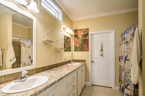 407 Calle Limon, Marathon, FL 33050 photo 13