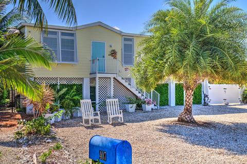 407 Calle Limon, Marathon, FL 33050 photo 1