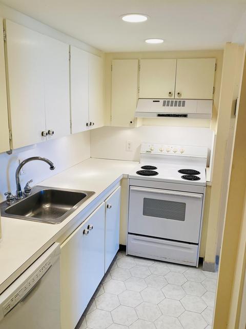 2000 Coco Plum Dr #305, Marathon, FL 33050 photo 24