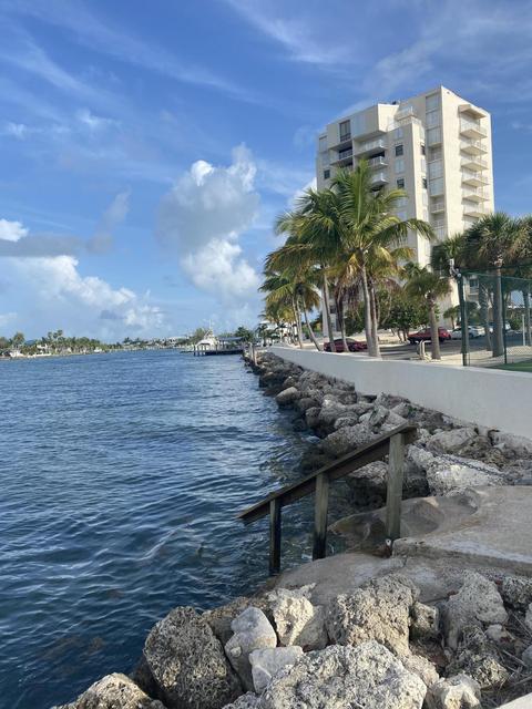 2000 Coco Plum Dr #305, Marathon, FL 33050 photo 32