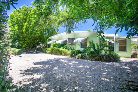 1263 Marlin Dr, Marathon, FL 33050 photo 6
