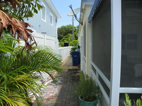 652 Cabrera St, Key Largo, FL 33037 photo 18