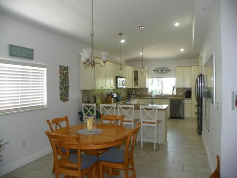 652 Cabrera St, Key Largo, FL 33037 photo 5