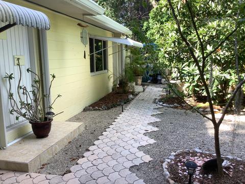 809 Largo Rd, Key Largo, FL 33037 photo 3