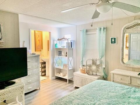 827 S Ruby Dr, Key Largo, FL 33037 photo 13