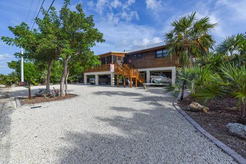 29430 Chickasaw St, Big Pine Key, FL 33043 photo 3