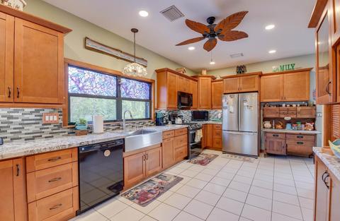 29430 Chickasaw St, Big Pine Key, FL 33043 photo 12