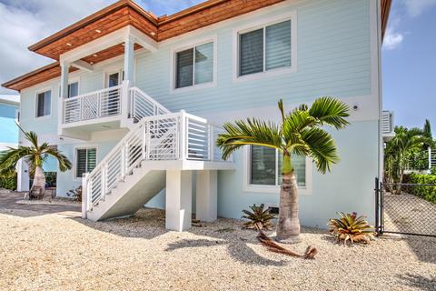 213 E Bruce Ct, Marathon, FL 33050 photo 1