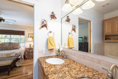586 Boyd Dr, Key Largo, FL 33037 photo 21